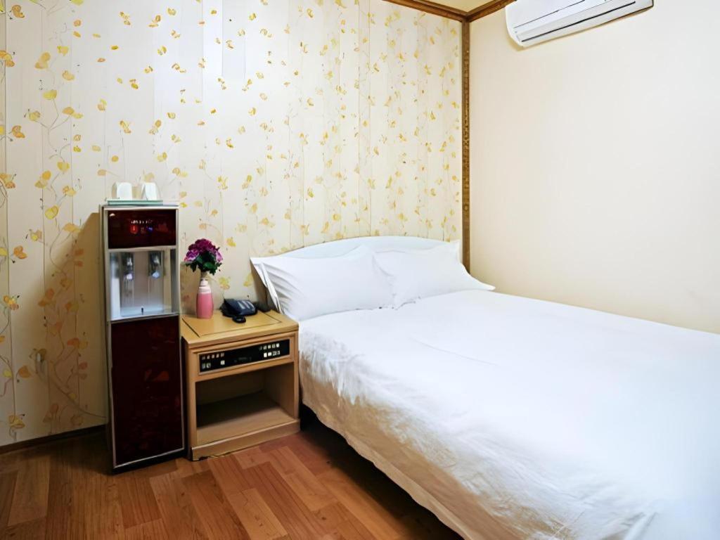 Emerald Hotel 제주 외부 사진