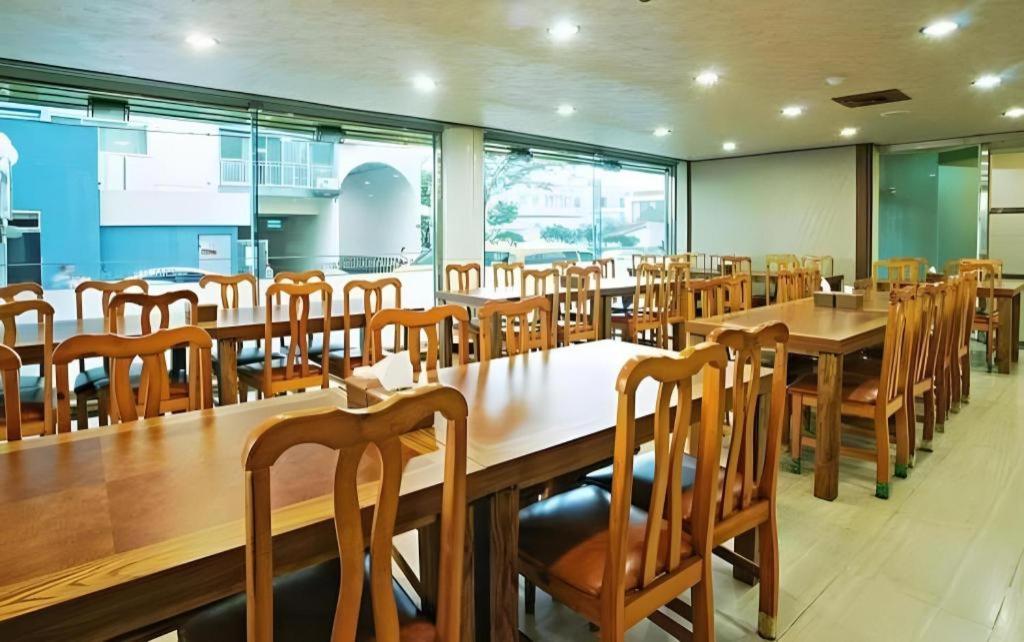 Emerald Hotel 제주 외부 사진