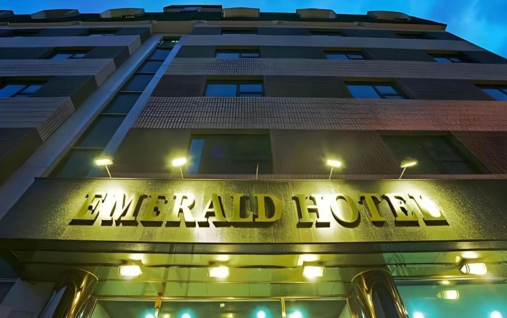 Emerald Hotel 제주 외부 사진