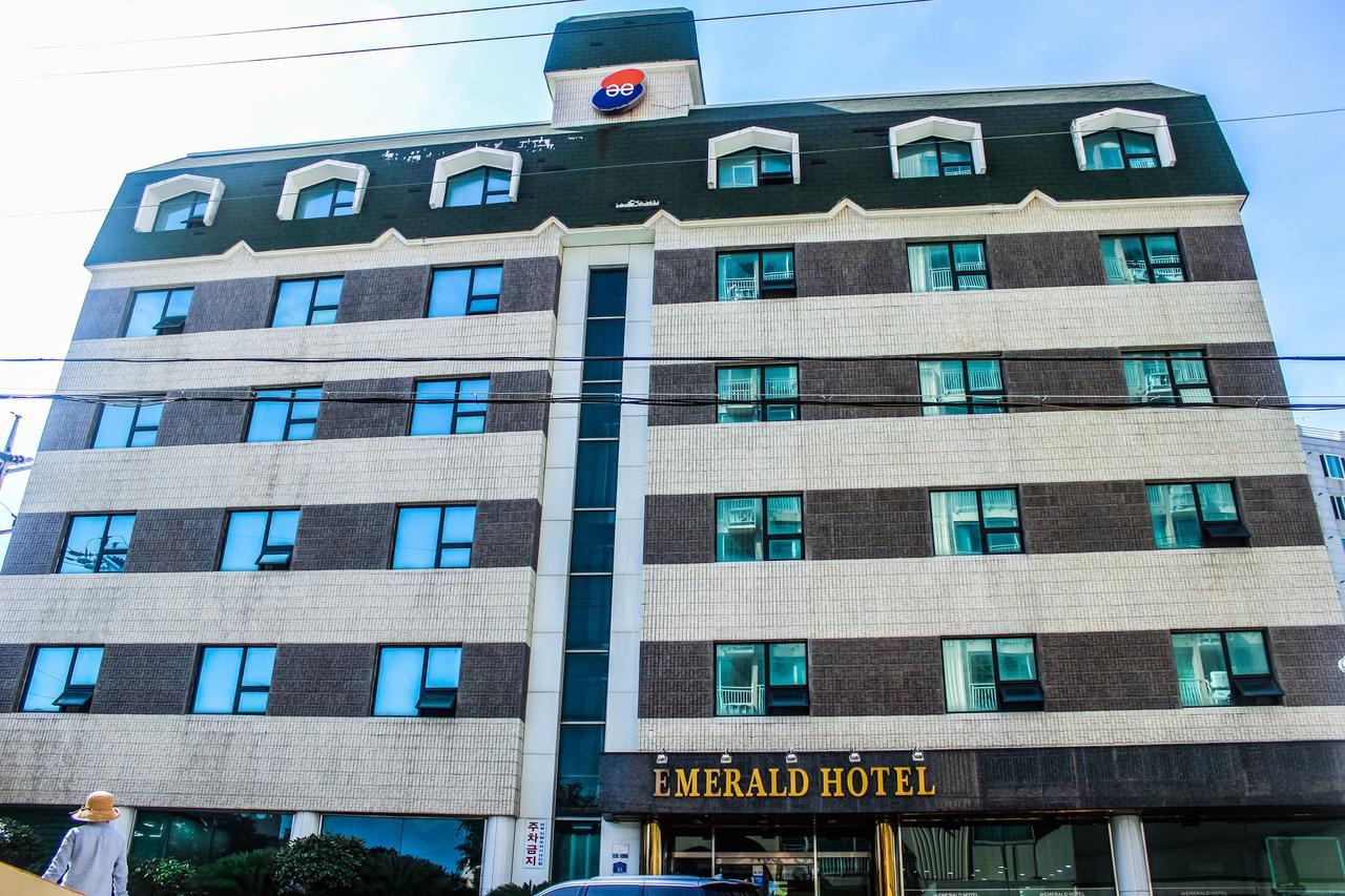 Emerald Hotel 제주 외부 사진