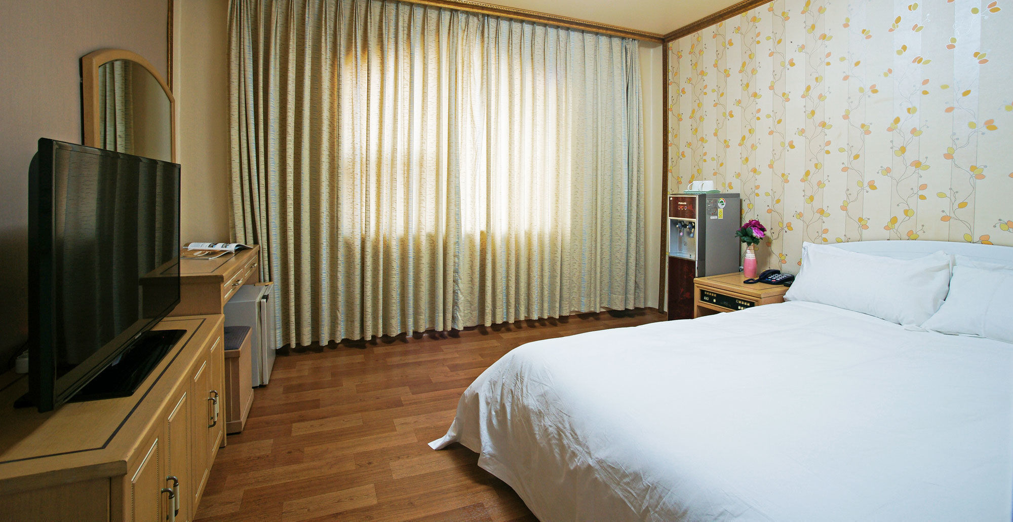 Emerald Hotel 제주 외부 사진